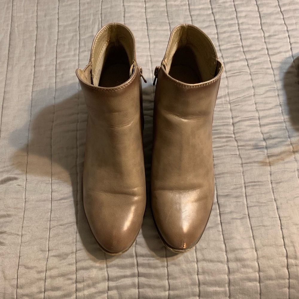Booties - Picture 4 of 4